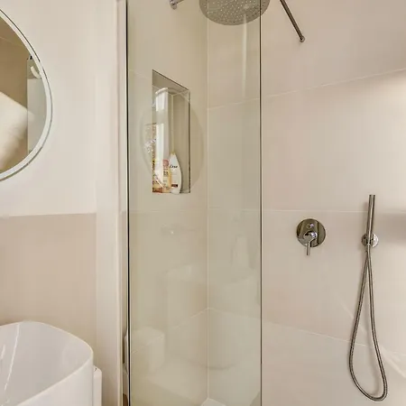 Rn _ Residenza Novecento Guest house *