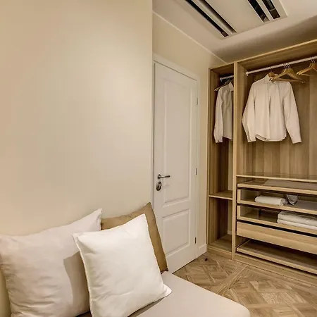 Rn _ Residenza Novecento Guest house