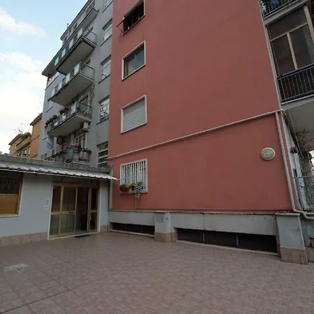 Abbracciaroma Apartment