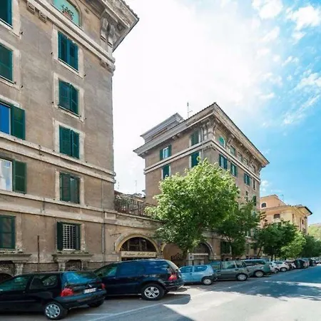 Il Sole Del Vaticano Apartment
