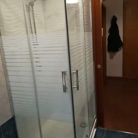 Metro Furio Camillo Apartment *