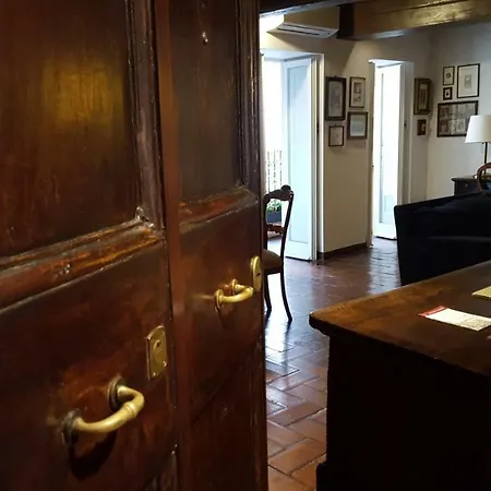 Apartment Domus Quiritum Charming, D'epoca A Campo De' Fiori