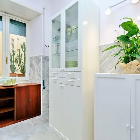 Merulana Apartment