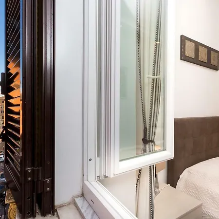 Boutique Domus Trastevere Bertani * Rzym