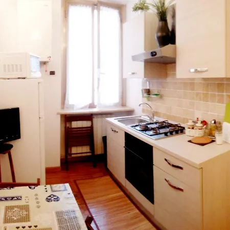 Francy Colosseum Apartment
