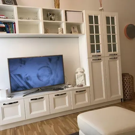 Apartment Dreaming House