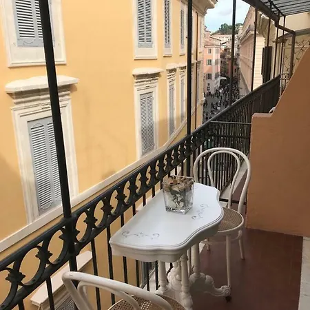 Dreaming House Apartment