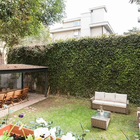 Amazing 4 Bedrooms With Garden