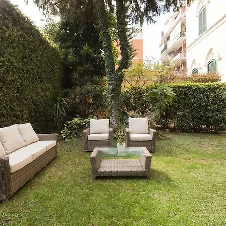 Amazing 4 Bedrooms With Garden * Rome