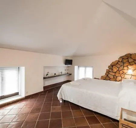B&B Glicini Bed & Breakfast 2*
