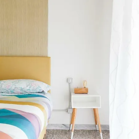 Bed & Breakfast Vino E Vinili Rome