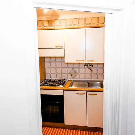 Apartment Oasi Al Colosseo Rome