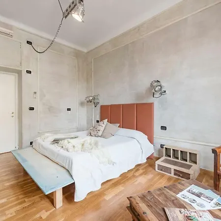 Holidays Alviti Holiday home Rome