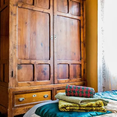 La Casetta Di Tiziana Apartmán *