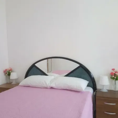 Apartment Sweet *