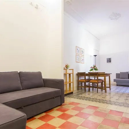 Apartment Arenula *