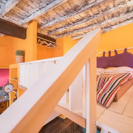 Quirinale Apartment *