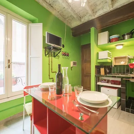 Quirinale Apartment *
