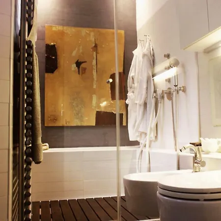 Attico Design Nel Verde Dei Parioli Apartment
