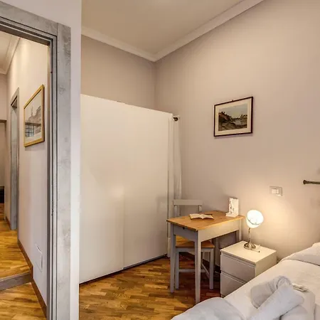 Via Del Pantheon Apartament *