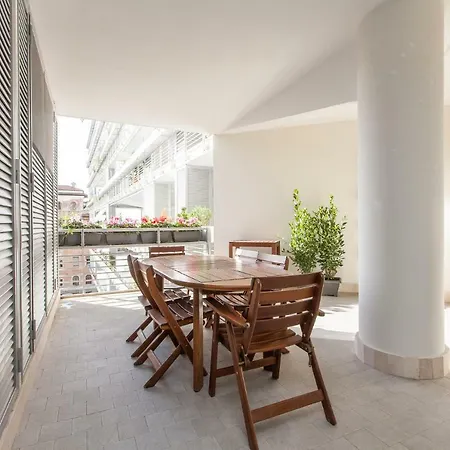 Apartment Boutique Domus *