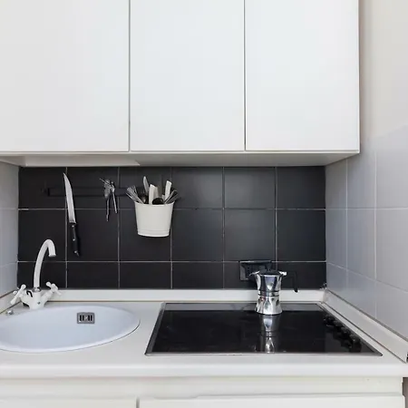 Guest Colosseo Apartment