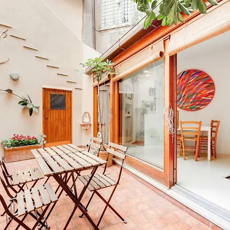 Al Portico 39 With Terrace Apartament