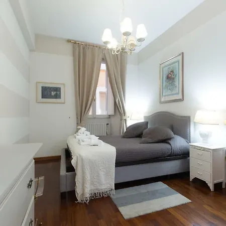 Holidays Banchi Nuovi Appartamento Roma