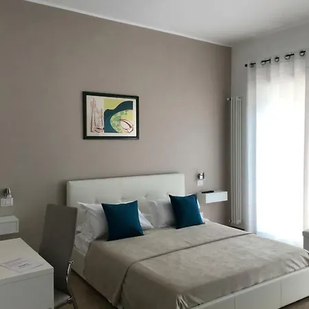 Juna's * Rome