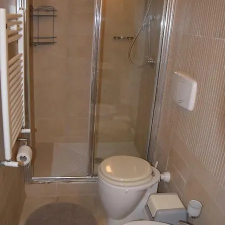 Trastevere Art Apartment *
