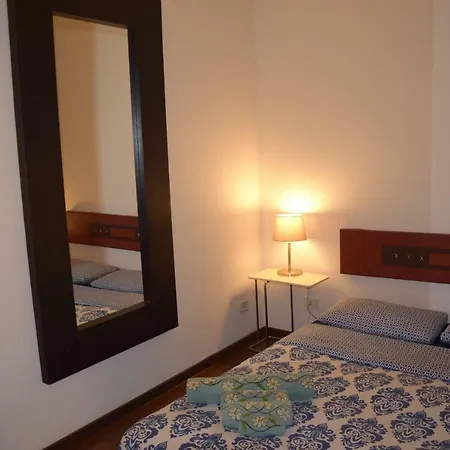 Trastevere Art Apartment *