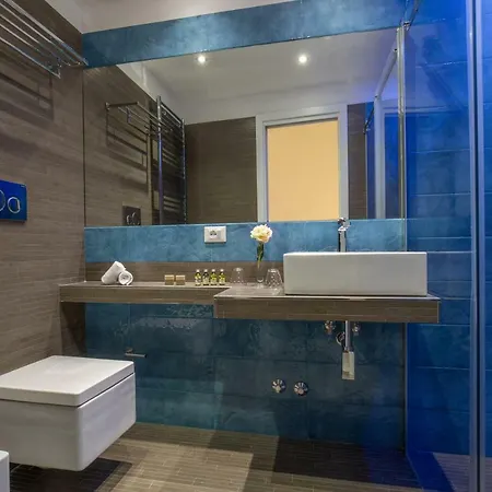 Gcf Luxury Suites, Guest house Rome