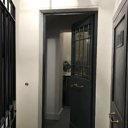 Appartement La Casa Dell'arte Nel Cuore Di Rome