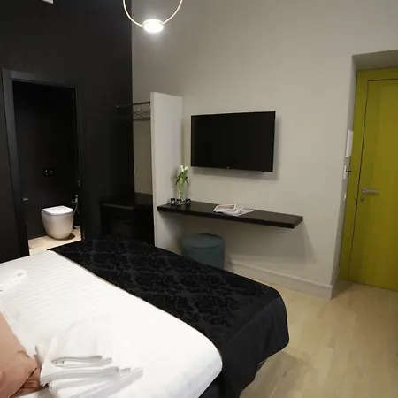 Suitelifetrevi Guest house Rome
