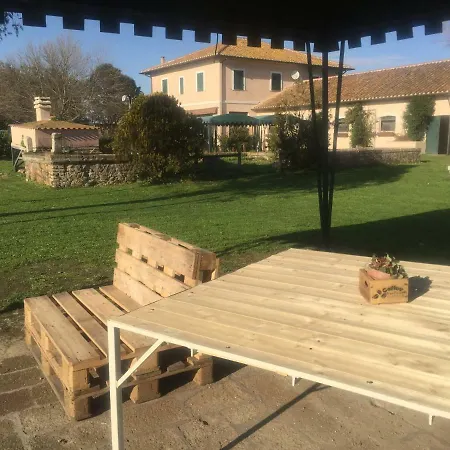 Casale Appio Affittacamere 2*
