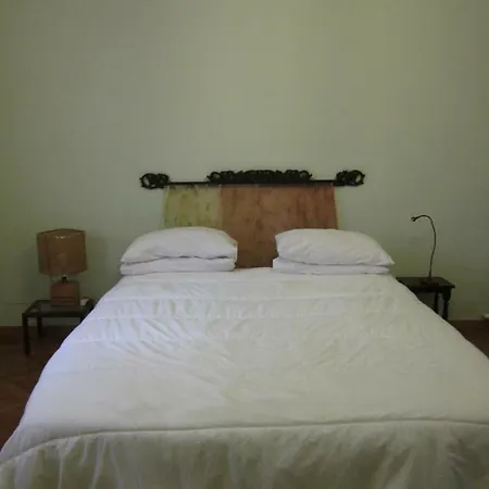 Appiano S.pietro Bed & Breakfast