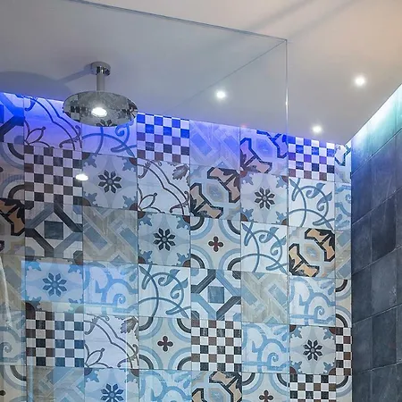 Guest house Z-archsuites