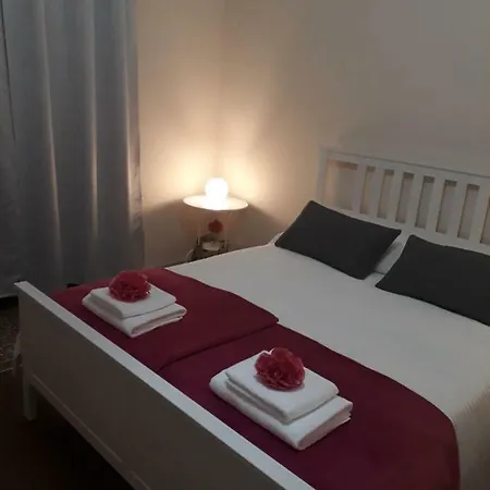 Apartment Emi House San Giovanni , Intero - 80 Mq *