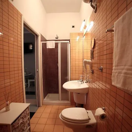 Dhome Bed & Breakfast 3*