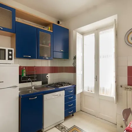Apartment Star Colours Rome