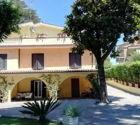 Orsini Bed & Breakfast *