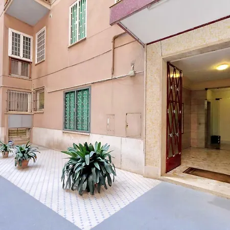 Apartment Pandosia *