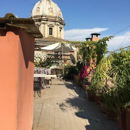 Sky House Homestay Rome