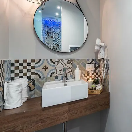 Z-archsuites Guest house
