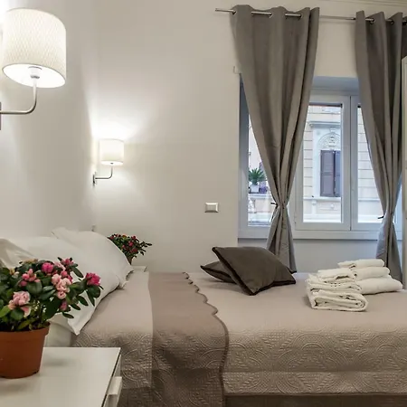 Mr. Charlie Brown Guest house Rome