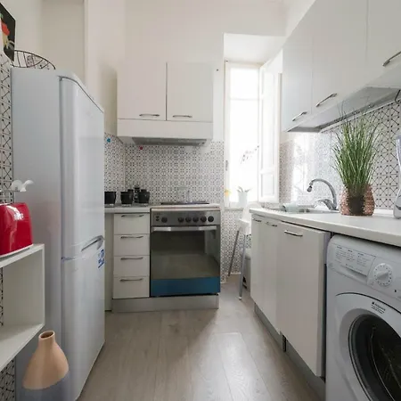 Spanish Steps 3 Bedrooms Cozy,elegant And * Rome