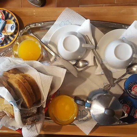 A&a Bed & Breakfast *
