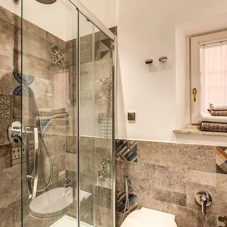 Apartment Dimension Trevi Rome