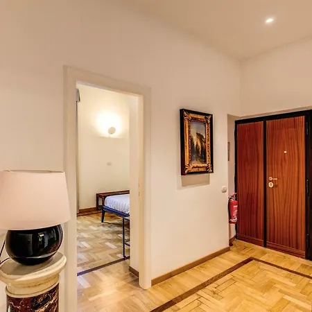 Apartment Dimension Trevi
