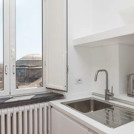 Pantheon Amazing Views Apartment